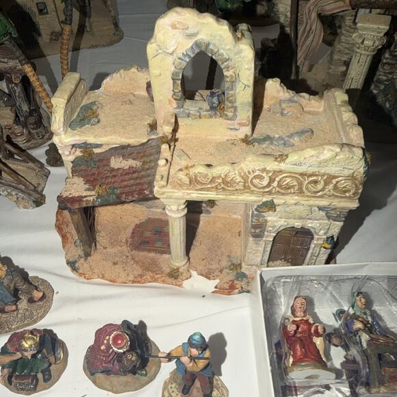 Vintage Christmas Nativity Scene 46 pc CERAMIC OLD WORLD STONE VILLAGE Bethlehem - Picture 6 of 16